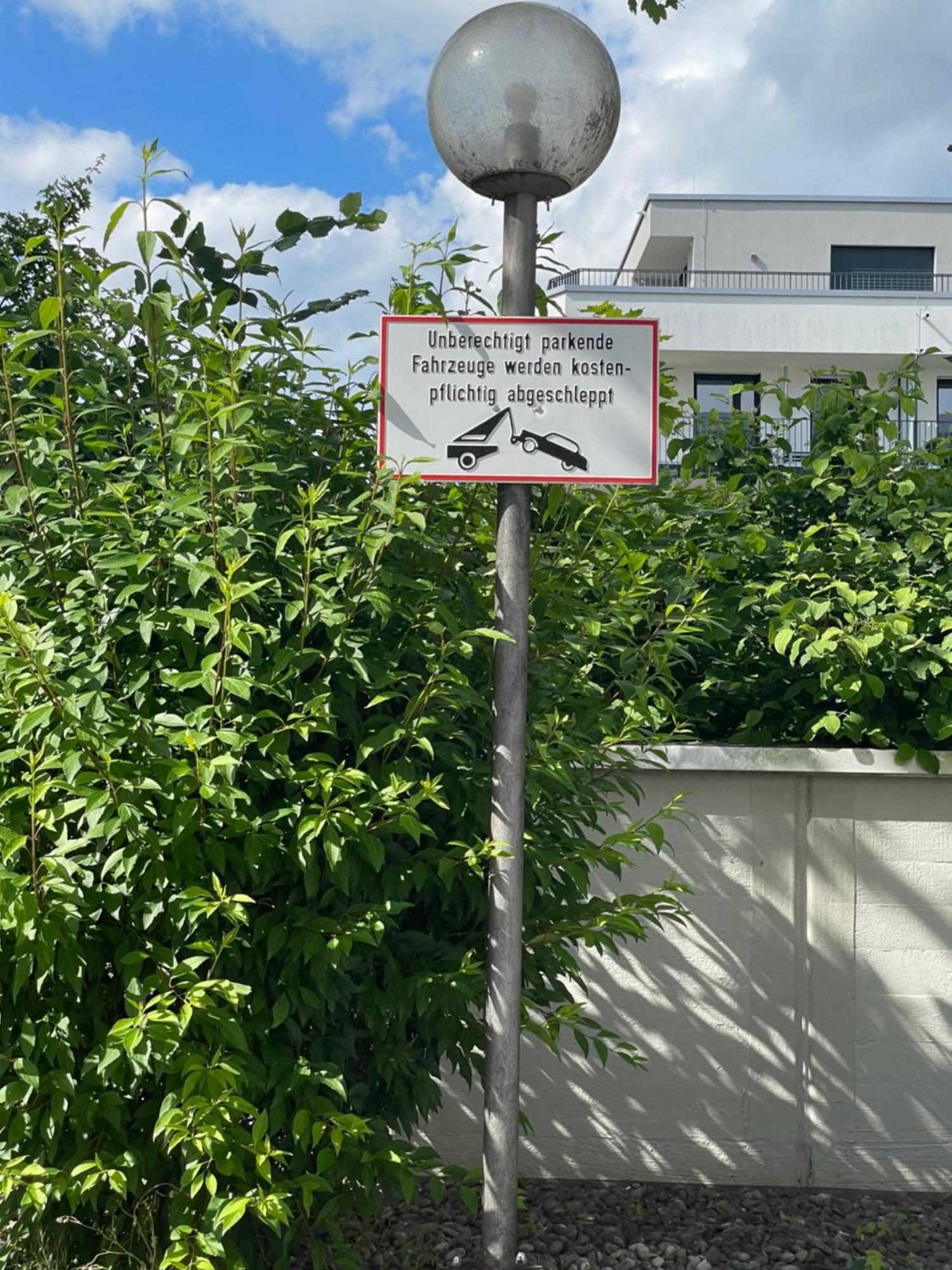 Sonniges City-Apartment Mit Suedbalkon Und Parklatz Neusass 外观 照片