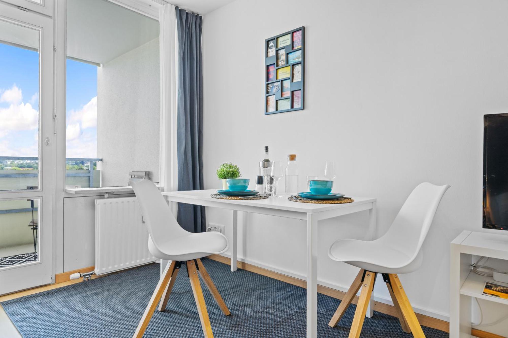 Sonniges City-Apartment Mit Suedbalkon Und Parklatz Neusass 外观 照片